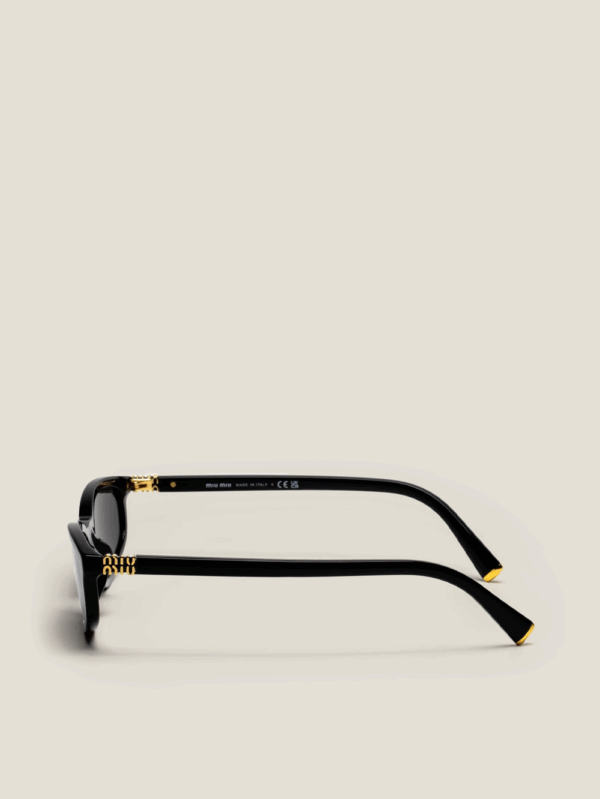 Regard - Image 3
